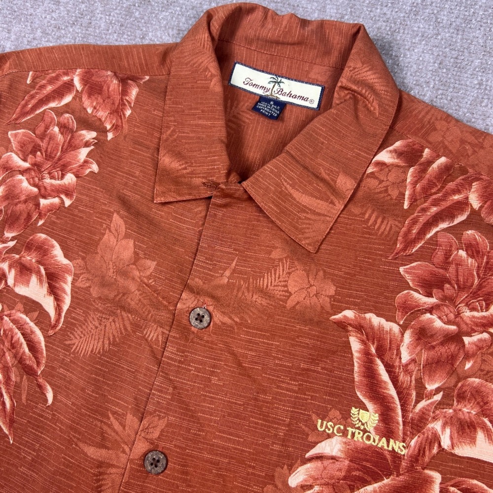 Tommy Bahama Camp Shirt Men Small Orange‎ USC Trojans Silk Floral Jacquard NCAA